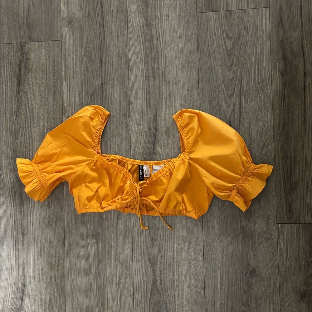 H&M Vibrant Orange Puff Sleeve Crop Top